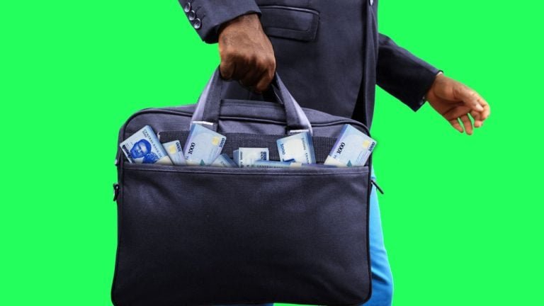 Nijerya, Binance CEO'sunun 150 Milyon Dolarlık Rüşvet Talebi İddialarını Reddetti; Hükümeti itibarsızlaştırma girişimini eleştirdi 1 Nigeria Denies Binance CEO’s Claims of $150 Million Bribe Demand; Criticizes Attempt to Discredit Government