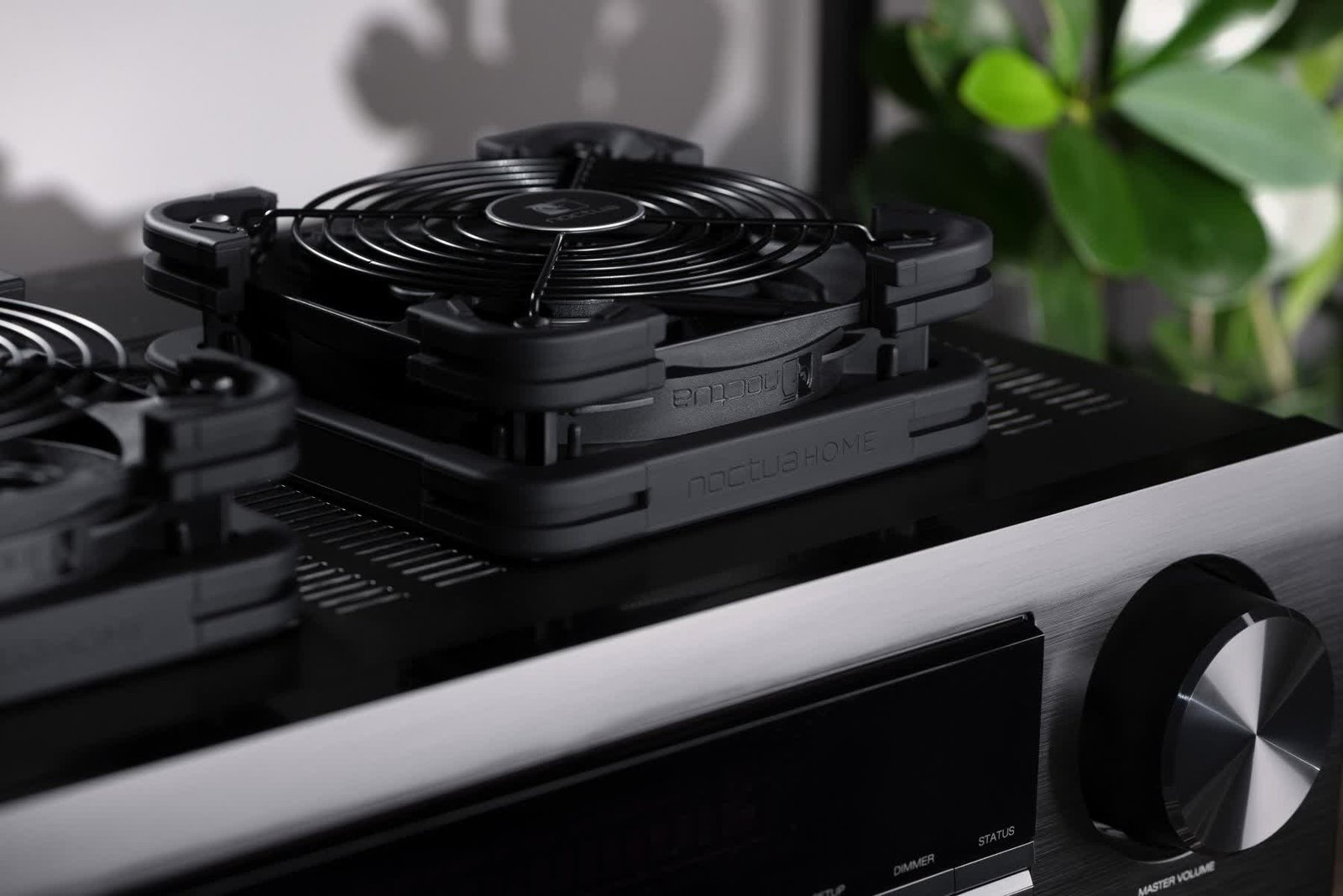 Noctua, DIY kullanıcılarının sıcak havanın üstesinden gelmesine yardımcı olmak için ürün yelpazesini genişletiyor 1 noctua diy kullanicilarinin sicak havanin ustesinden gelmesine yardimci olmak icin urun yelpazesini genisletiyor 0 HhjwLPvP