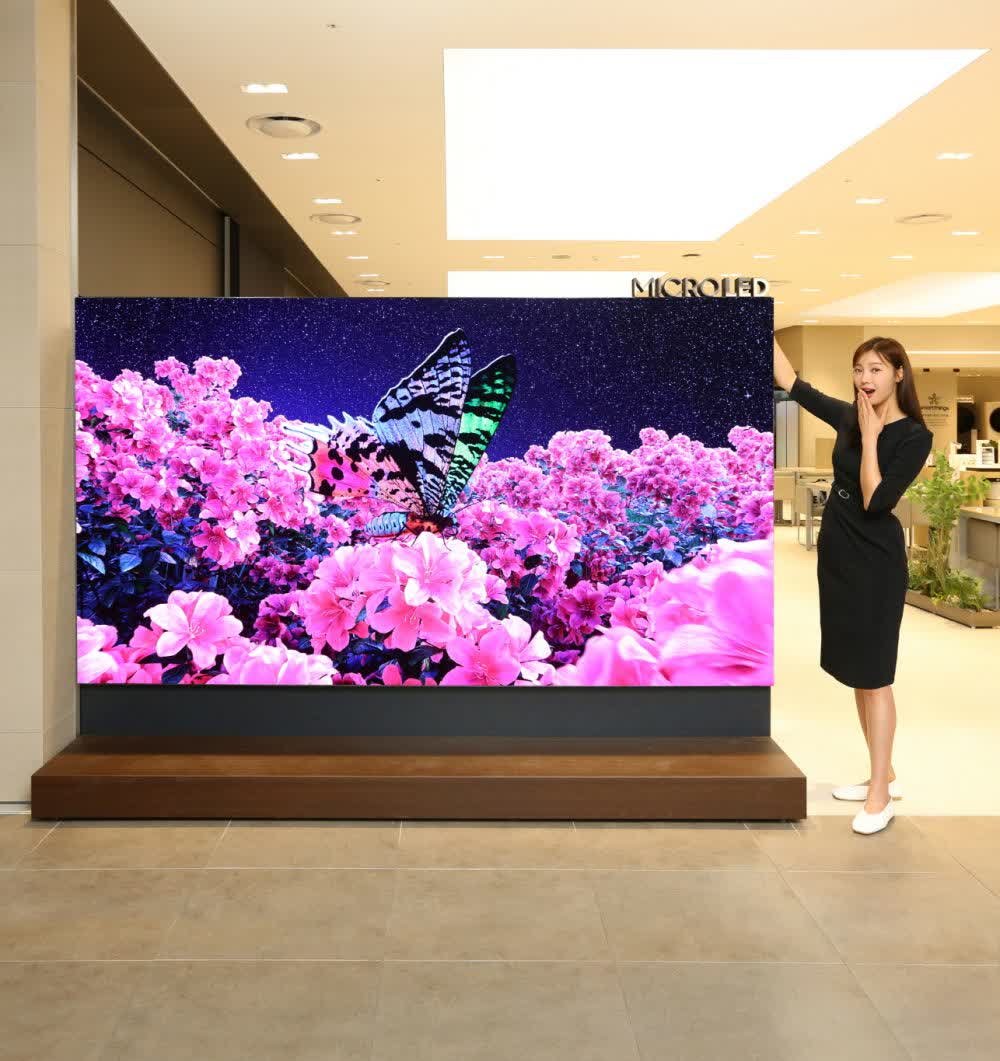 samsung 114 inc mikro led tvyi o kadar pahali bir sekilde piyasaya suruyor ki BNRhILQn