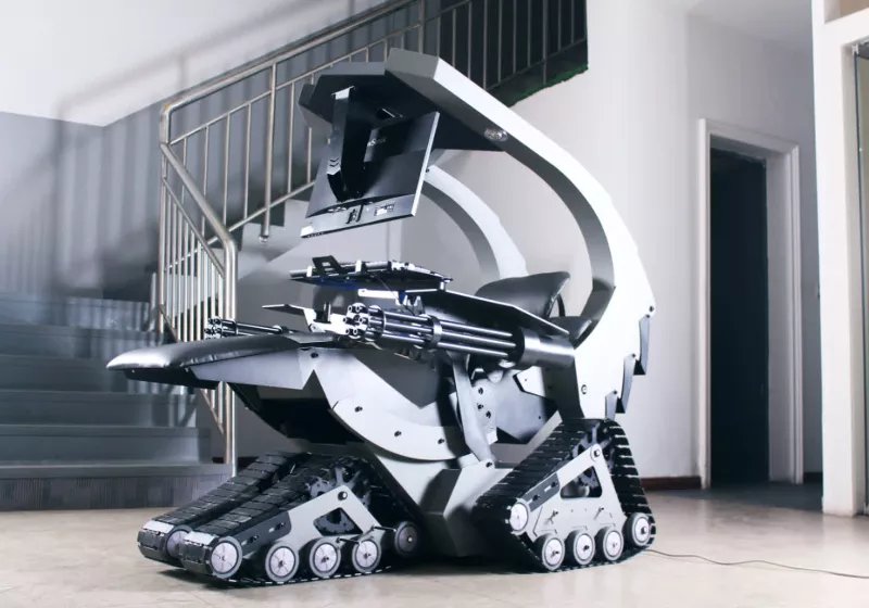 Savaşa hazırlanın: Bu sıfır yerçekimli oyun koltuğunda tank basamakları ve mitralyöz silahları var 22 savasa hazirlanin bu sifir yercekimli oyun koltugunda tank basamaklari ve mitralyoz silahlari var se7u1PJN