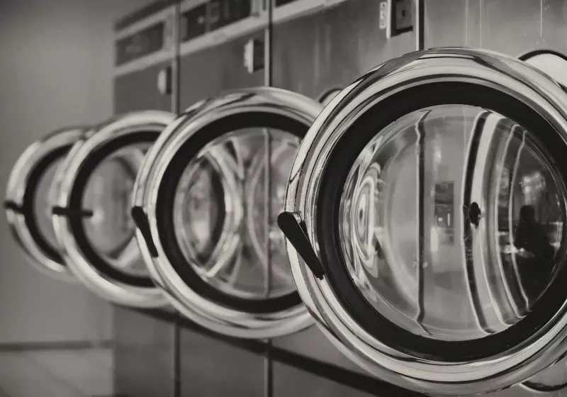 universite ogrencileri camasirhane makinelerini ucretsiz calistirma veya odeme yapmadan bir hesaba para ekleme olanagi S9GigG5Y