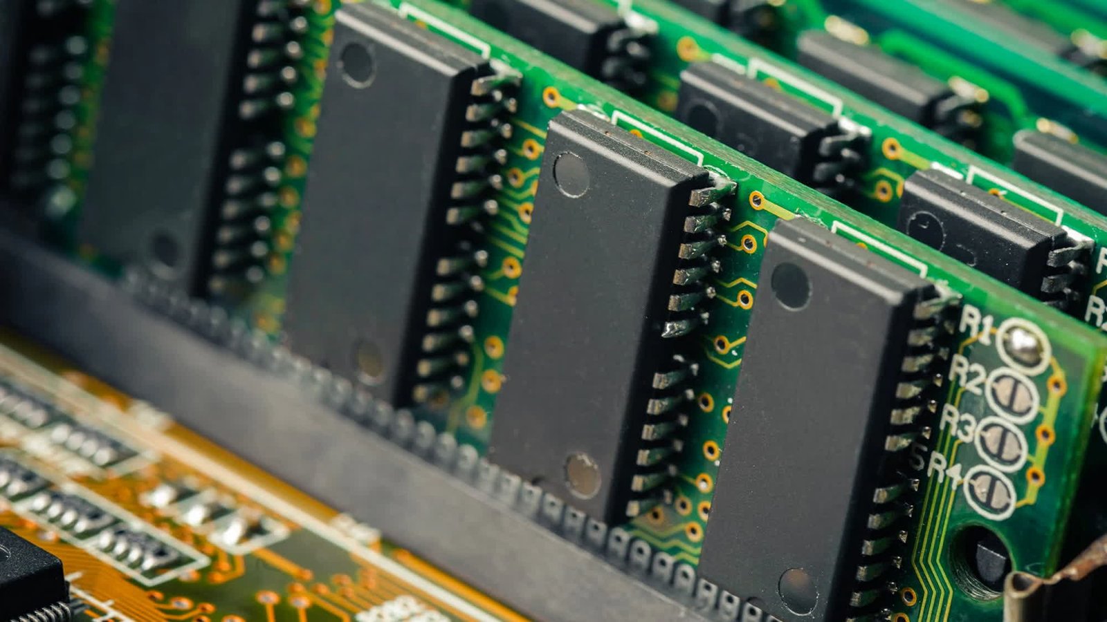 Windows 11, Görev Yöneticisi'nde varsayılan BitLocker şifrelemesini ve yeni RAM hızı ölçümlerini alacak 1 windows 11 gorev yoneticisinde varsayilan bitlocker sifrelemesini ve yeni ram hizi olcumlerini alacak 0 zwG5kyLS