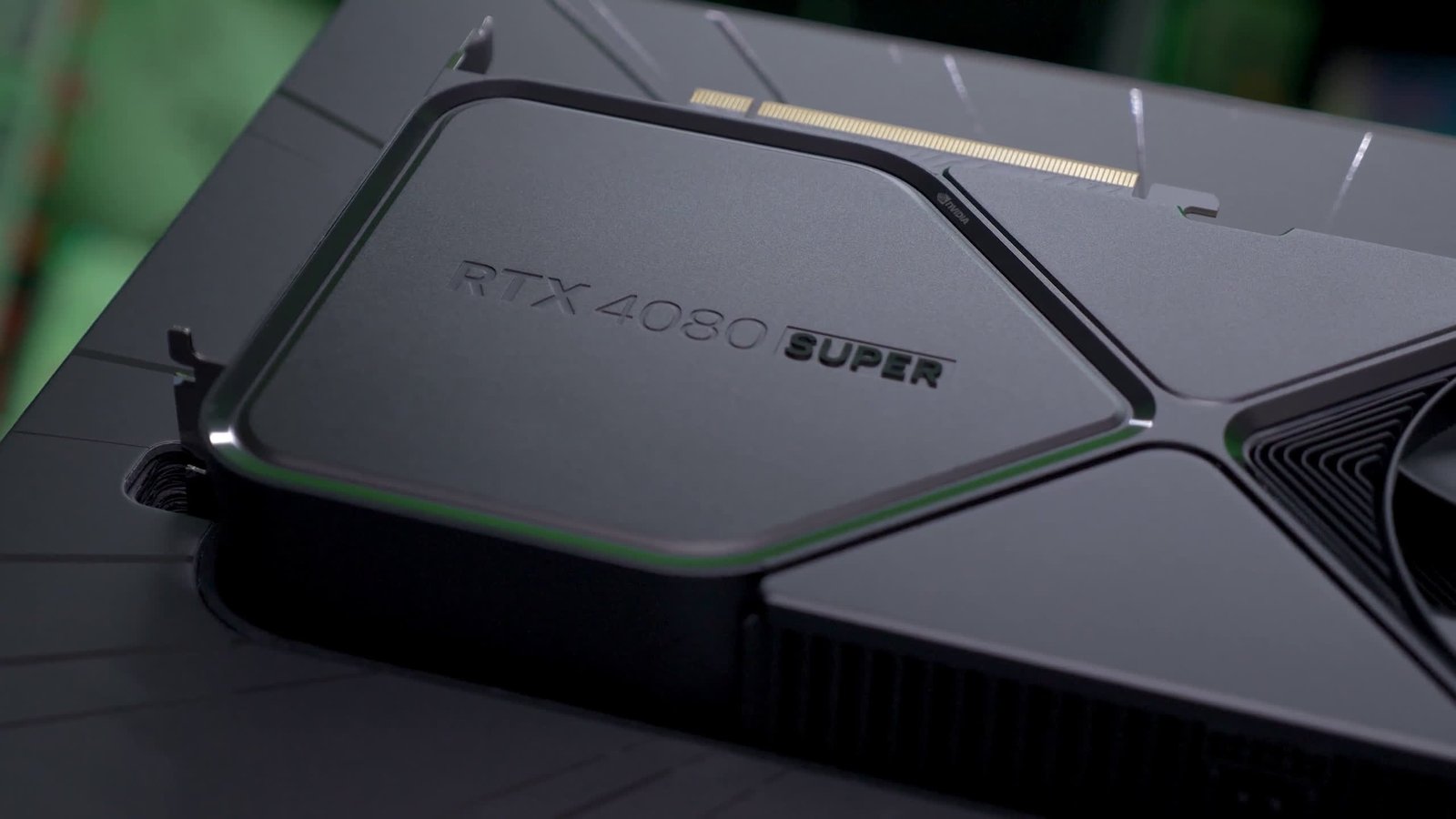 gpunuzu degil monitorunuzu yukseltin 18 e2BHT7A9