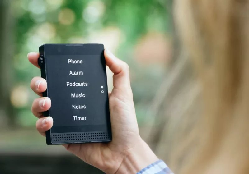 light phone iii cogu kullanicinin onsuz yasayamayacagi ozellikler ekler