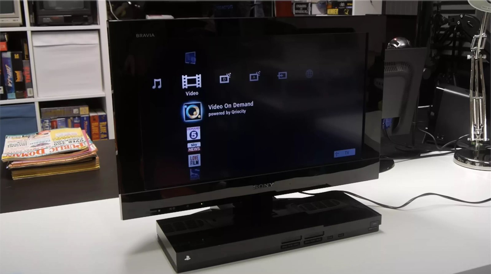 sonynin yerlesik playstation 2ye sahip bir bravia tvyi piyasaya surdugu zamani hatirliyor musunuz 0 RHi2yPER