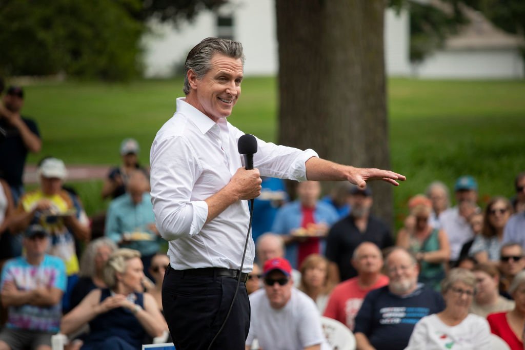 2024 biletinde Biden'ın yerini alabilecek adaylar hakkında bilmeniz gerekenler 3 California Governor Newsom Campaigns For President Biden In Michigan