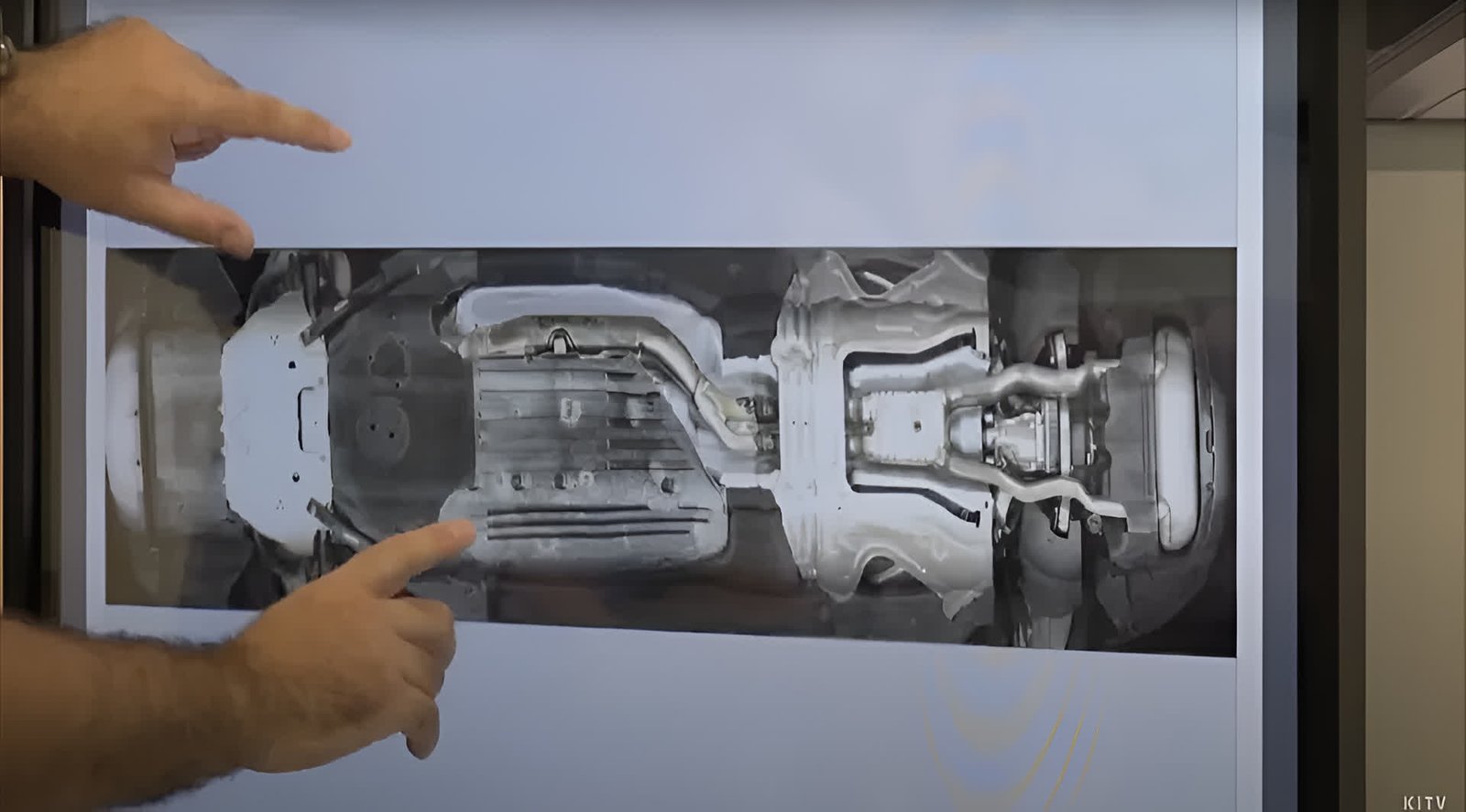 dunyanin ilk otomobiller icin mr cihazi hawaiide kullanima sunuldu ve araclari yapay zeka destekli SAeNPsqq