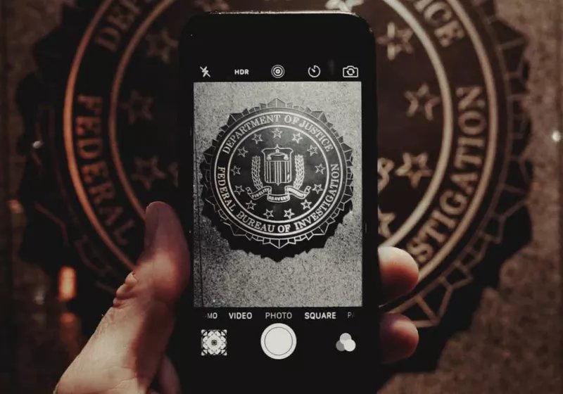 fbi trumpin katilinin telefonunun kilidini olaydan sadece iki gun sonra acti GlZNWfbp