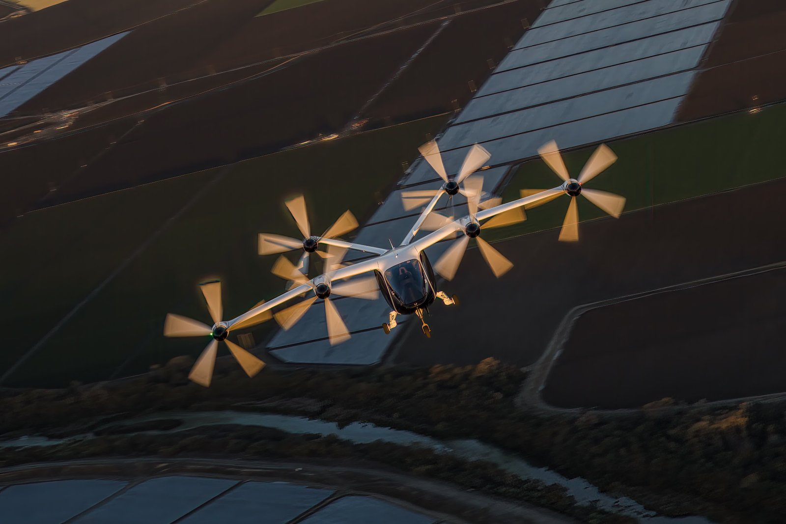 hidrojenle calisan vtol ucagi kaliforniyada cigir acan 523 millik ucusu tamamladi 0 emuG1wzC