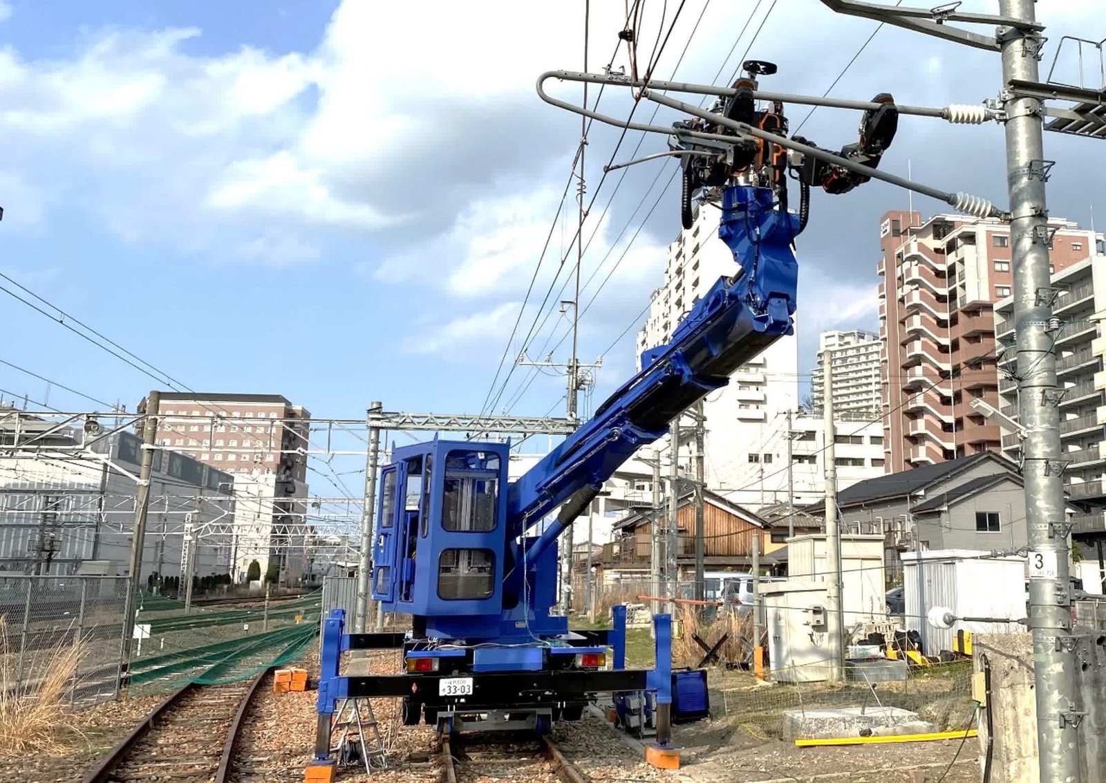 japonyanin en son gundam tarzi dev robotu demiryolu bakim gorevlerini ustleniyor 0 eAhKjth4