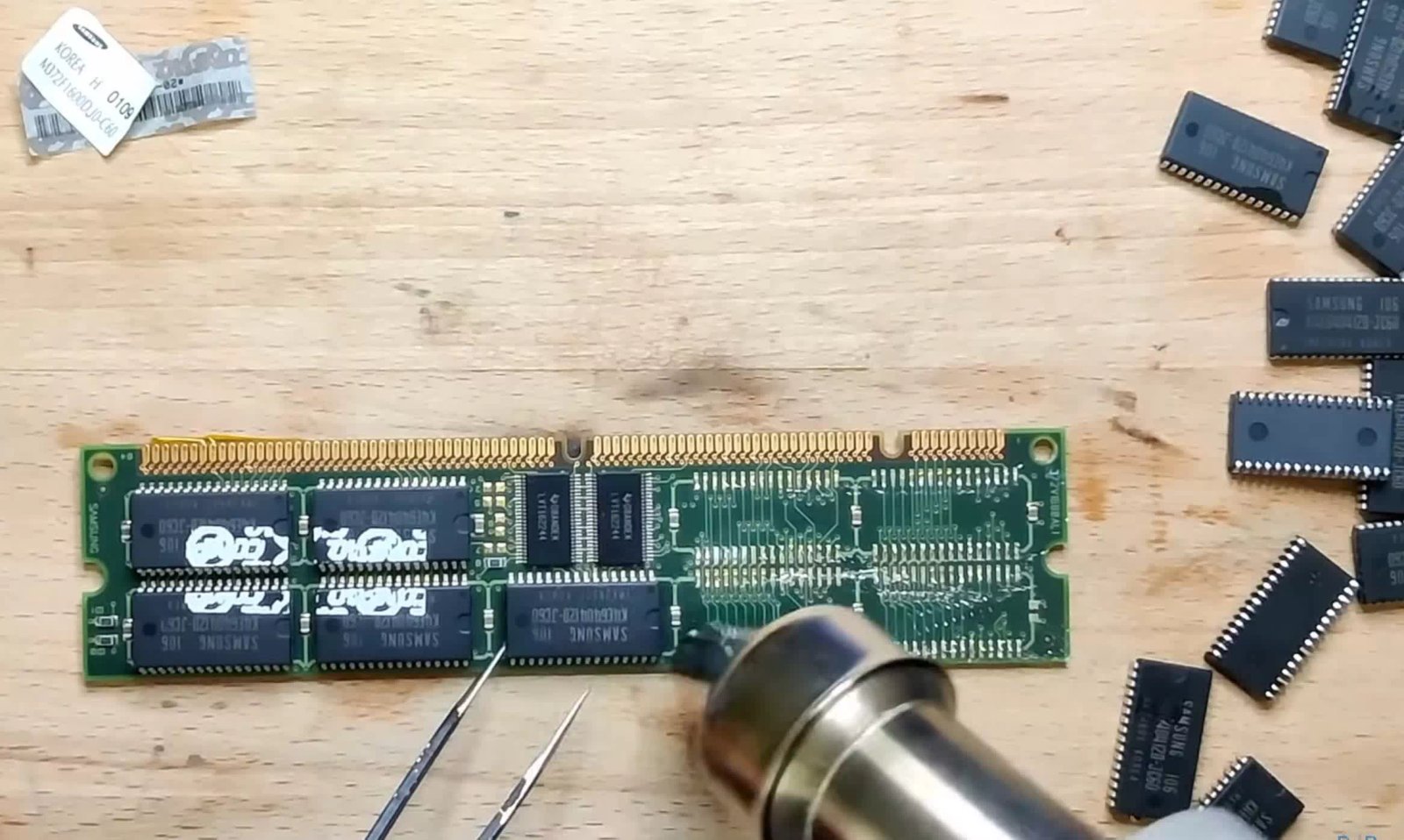 kendi raminizi olusturun ozel olarak olusturulmus bellek kullanilarak eski bir 386 pcnin 64 mb gmJRQm9u