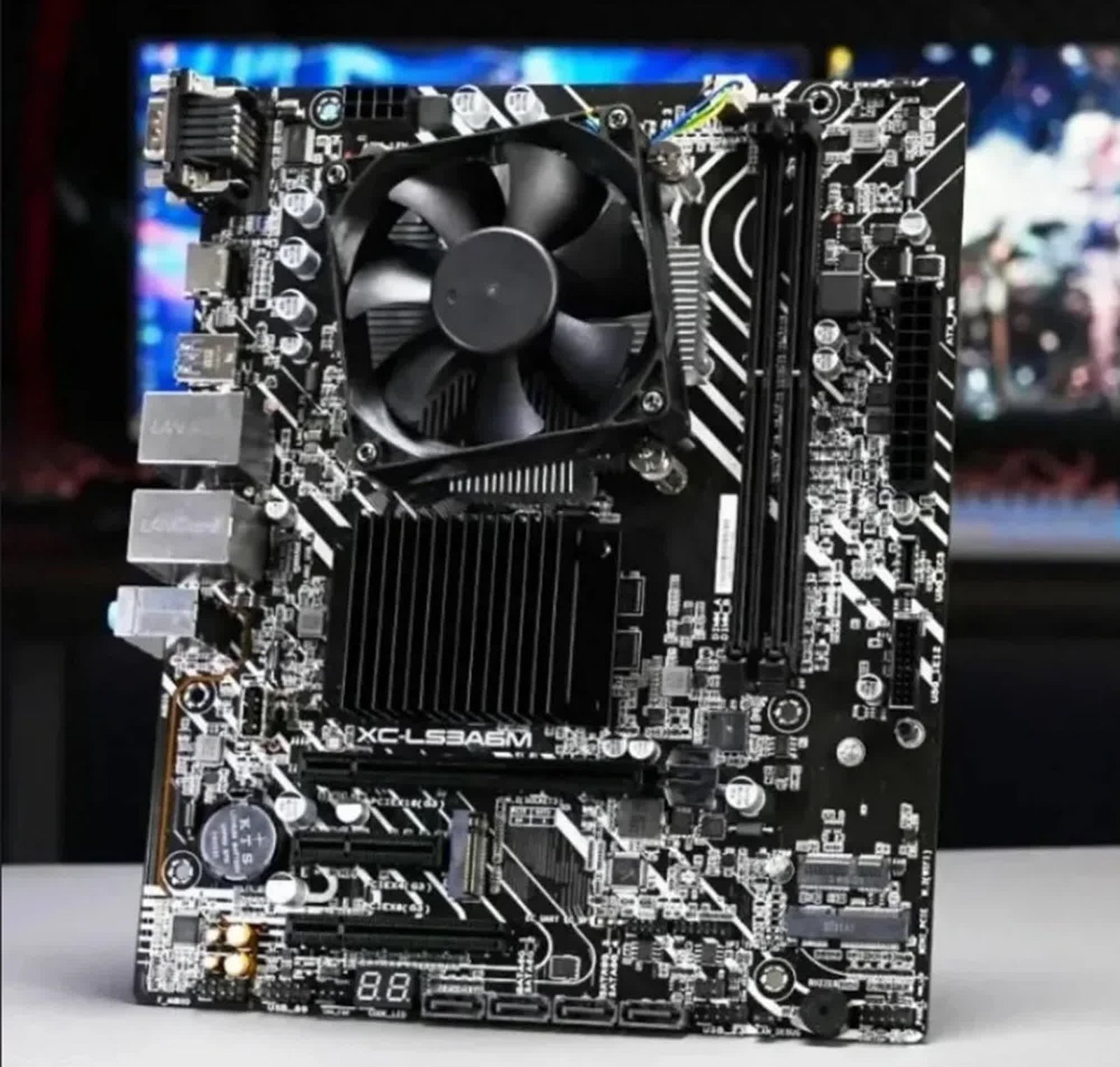 Loongson 3A6000 işlemcisine dayalı anakartlar ve bilgisayarlar artık piyasada 1 loongson 3a6000 islemcisine dayali anakartlar ve bilgisayarlar artik piyasada 0 FW7uTe7P