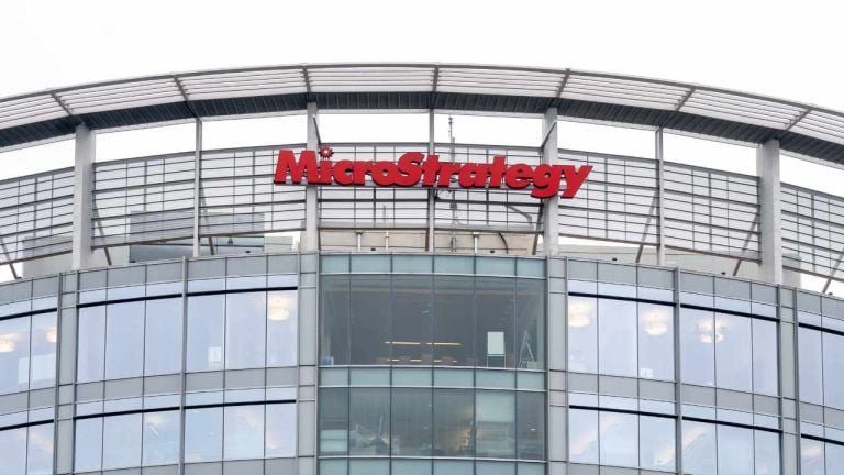 Microstrategy, MSTR'yi Yatırımcılar İçin Daha Erişilebilir Hale Getirmek İçin 10'a 1 Hisse Senedi Bölünmesini Duyurdu 1 Microstrategy Announces 10-for-1 Stock Split to Make MSTR More Accessible to Investors