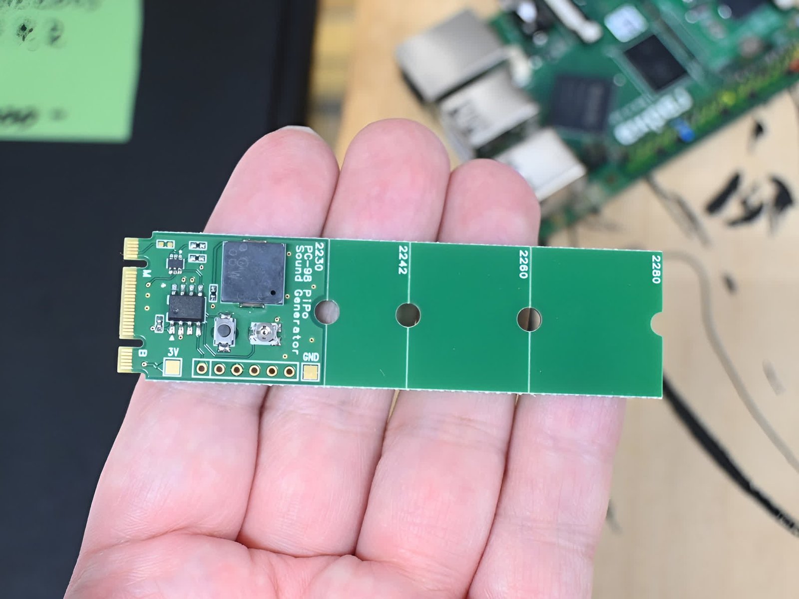 Tuhaf M.2 kartı bilgisayarınızı başlattığınızda retro sesler çalıyor 2 tuhaf m2 karti bilgisayarinizi baslattiginizda retro sesler caliyor 1 UDALBgjK