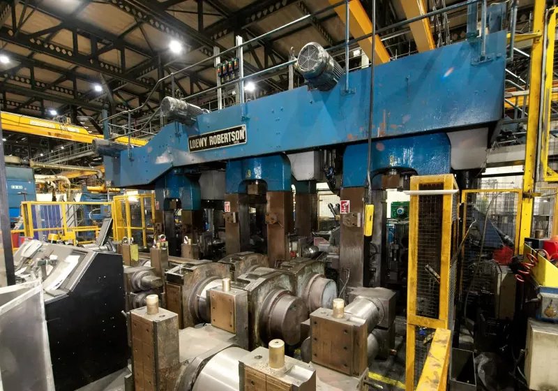 ingiliz kraliyet darphanesi elektronik atiklardan altin cikarmak icin girisim baslatti GBQ4t8j7