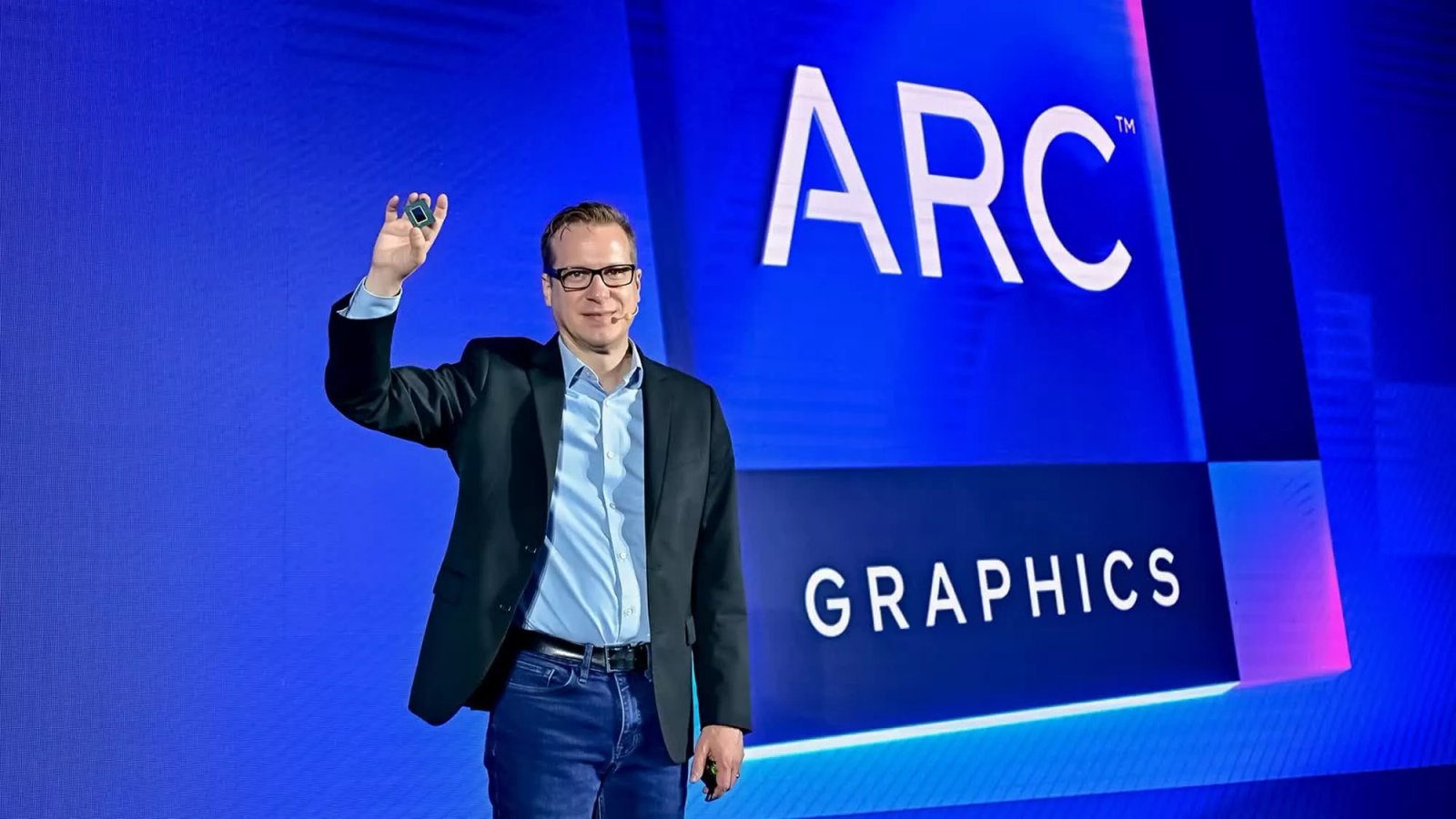 Intel, araç içi yapay zeka deneyimleri için Arc GPU'yu tanıttı 2 intel arac ici yapay zeka deneyimleri icin arc gpuyu tanitti 1 3kQ4lMb8