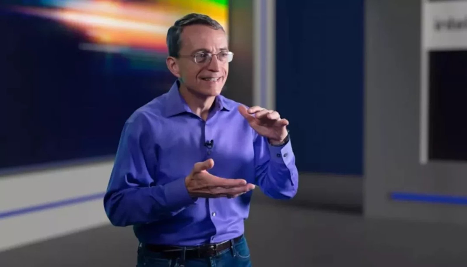 intel gelir beklentilerinin altinda kalmasi ve yatirimci guveninin sarsilmasiyla krizle karsi karsiya 0