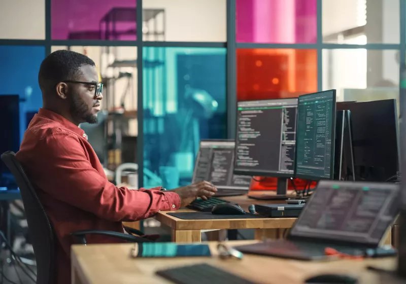 İşe alım uzmanları genç adayların %57'sinin iş özgeçmişleri için ChatGPT'yi kullanması nedeniyle bunalmış durumda 22 ise alim uzmanlari genc adaylarin 57sinin is ozgecmisleri icin chatgptyi kullanmasi nedeniyle bunalmis durumda IateAM9w