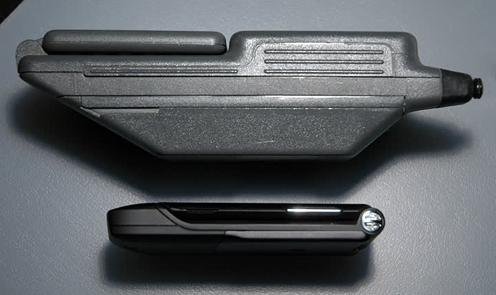 motorola razr v3 gecmisin iphoneu 3 ZftiyiU4