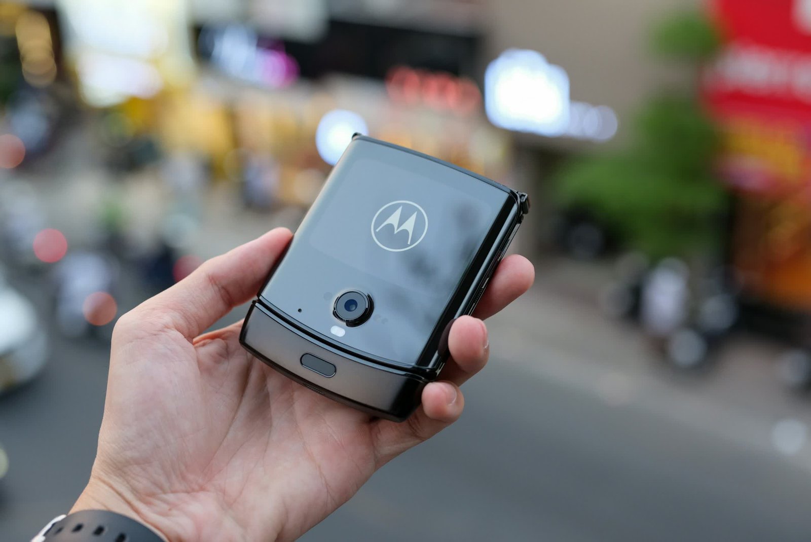 motorola razr v3 gecmisin iphoneu 8