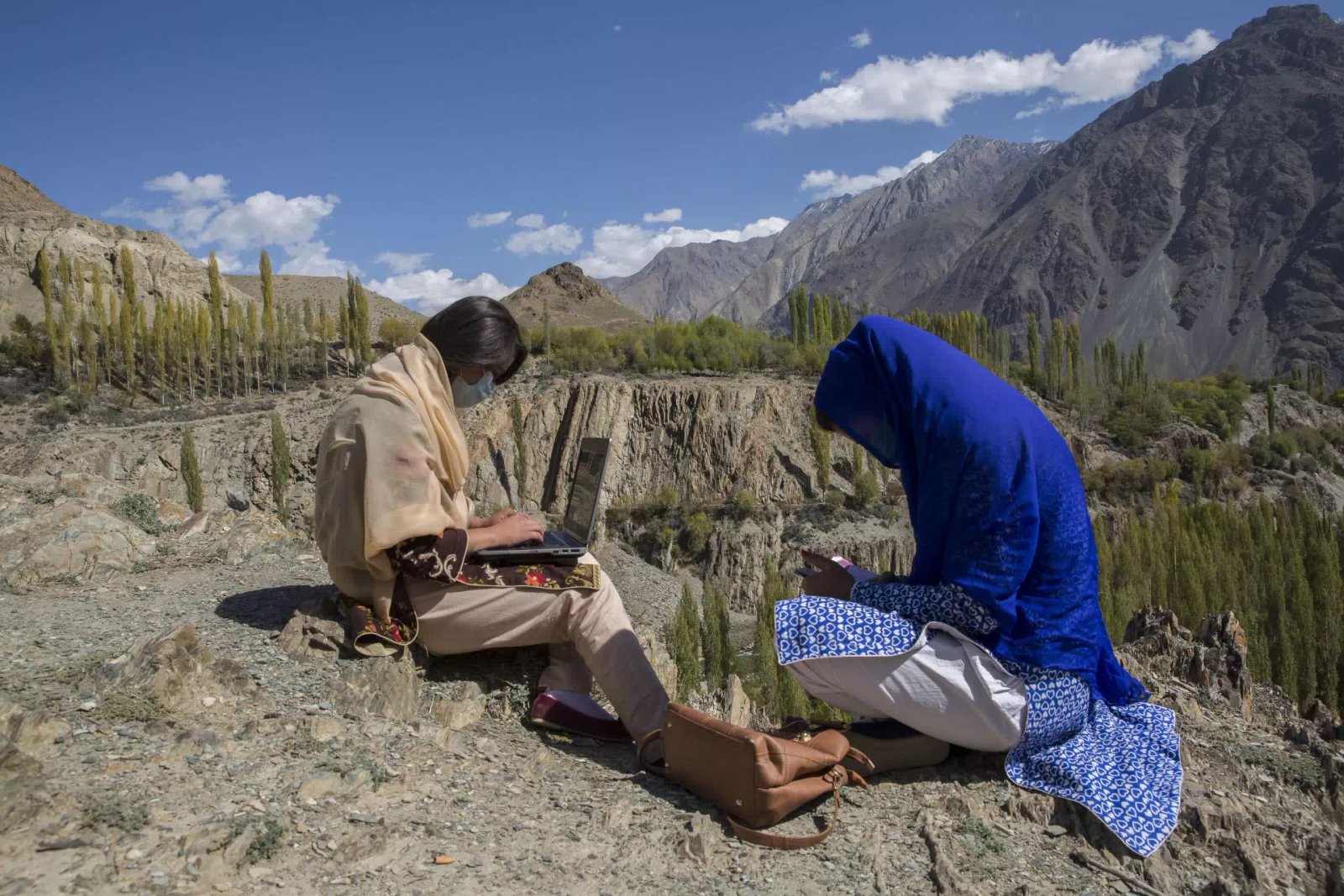 pakistan hukumeti yeni sansur guvenlik duvariyla yerel interneti cokertti 0 mF9kO95G